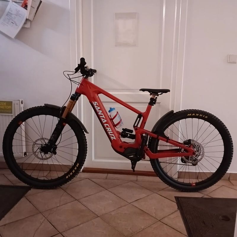 Santa Cruz Heckler CC XO1 AXS + karbonová kola Reserve 31/DH 29" a 30/HD 29"