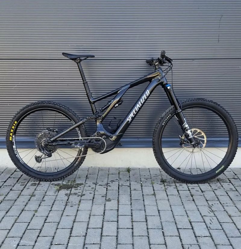 Specialized Turbo Levo Comp velkost S5 2023
