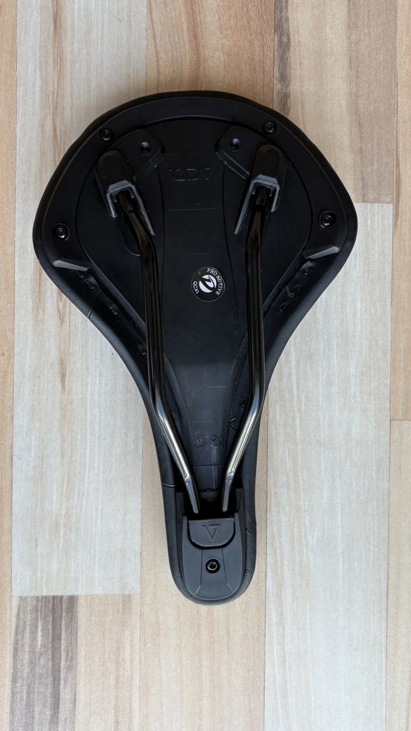 Sedlo Natural Fit Venec Lite