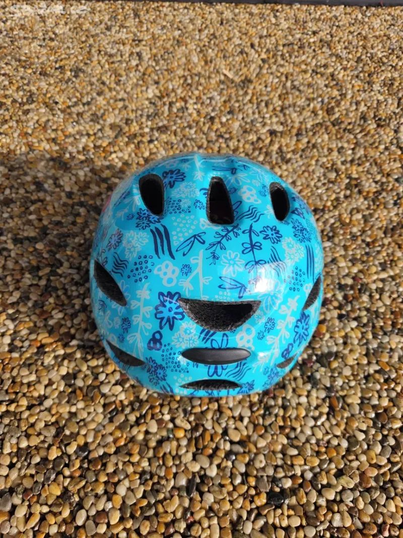 Dětská helma Giro Scamp