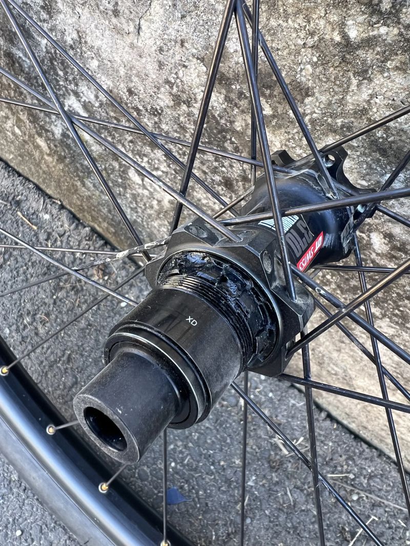 Newmen/DT SWISS 370 Straightpull