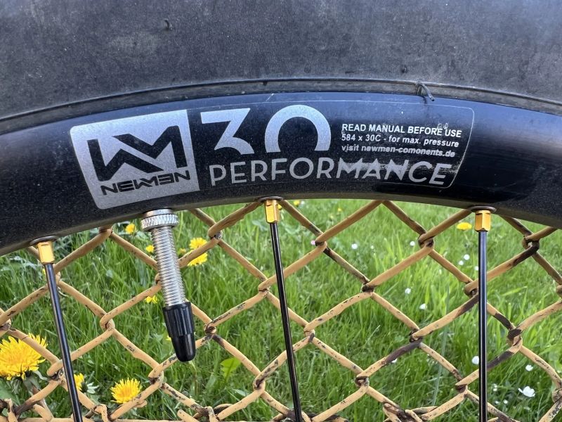 Newmen/DT SWISS 370 Straightpull