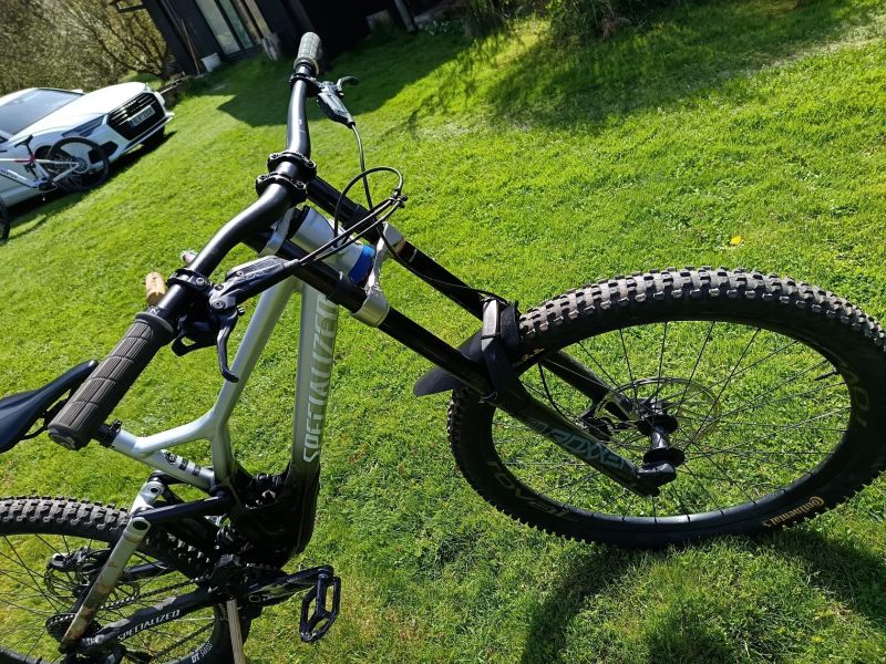 Specialized Demo 8 Expert