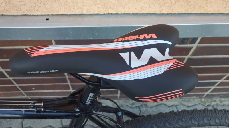 Horské kolo rock Machine 