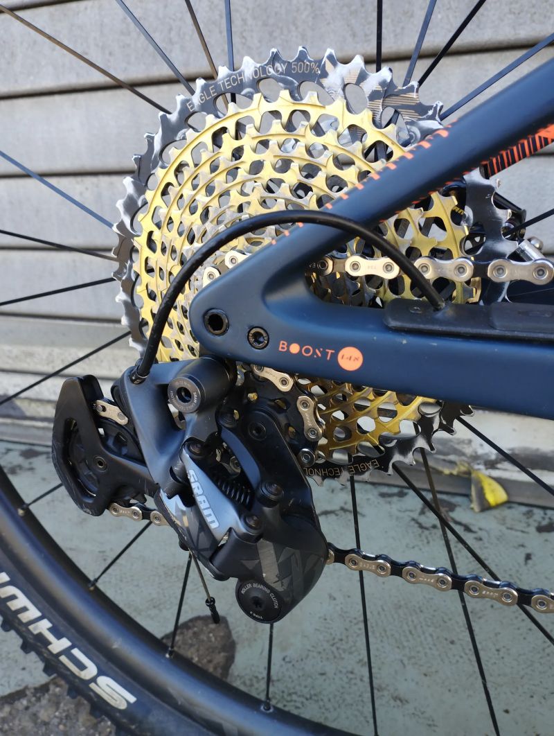 Orbea OIZ M-LTD, komplet SRAM XX1, karbonová kola!