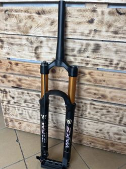 Nová vzduchová 29” MTB vidlice 130mm, pevná osa