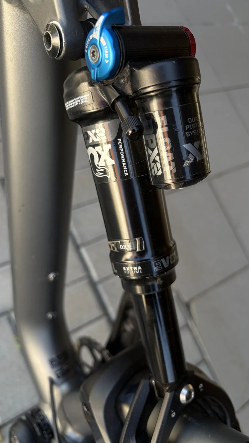 Specialized Status 160 S3