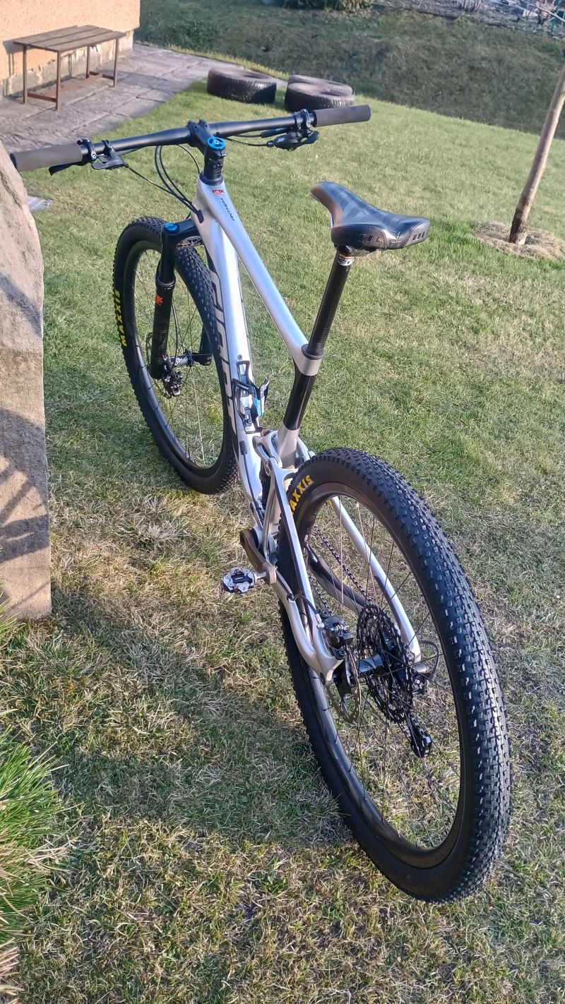 Giant Anthem Advanced Pro 29 2