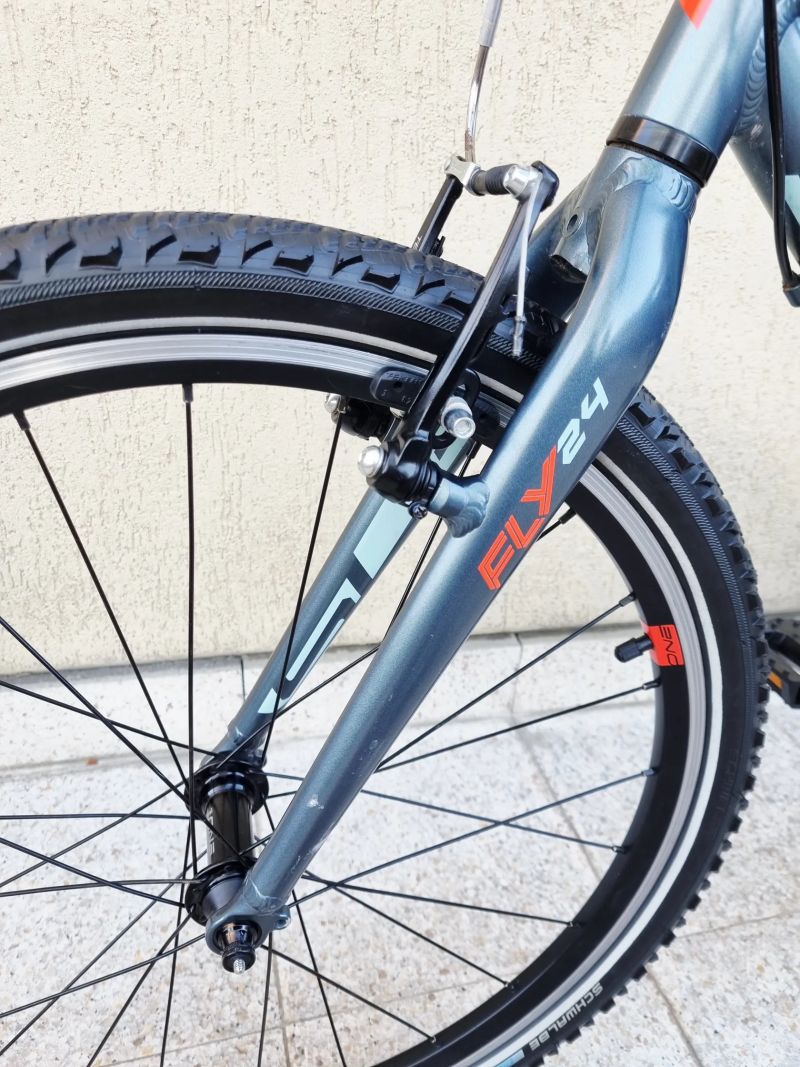 #63 Zánovní dětské kolo Superior FLY 24 pro 120-145 cm