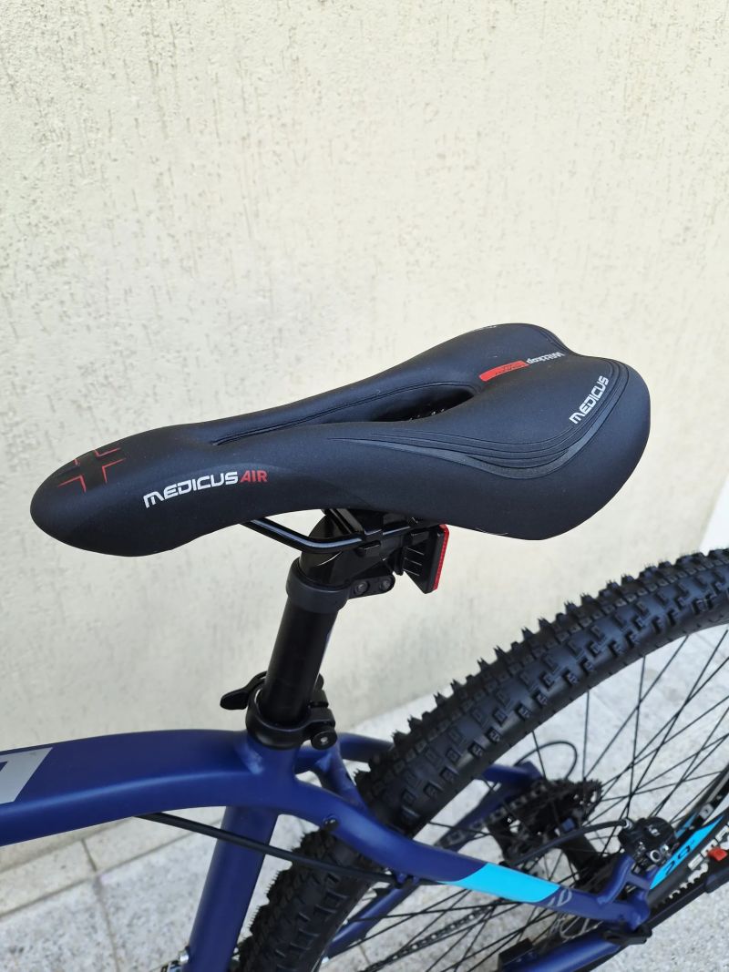 #66 Zánovní Kross Level 29“ pro 180-195 cm