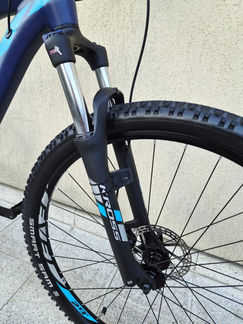 #66 Zánovní Kross Level 29“ pro 180-195 cm