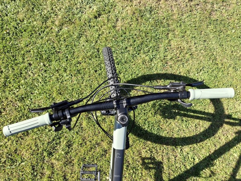 Cube Attention 27.5" vel. S – Deore, RockShox, TOP stav