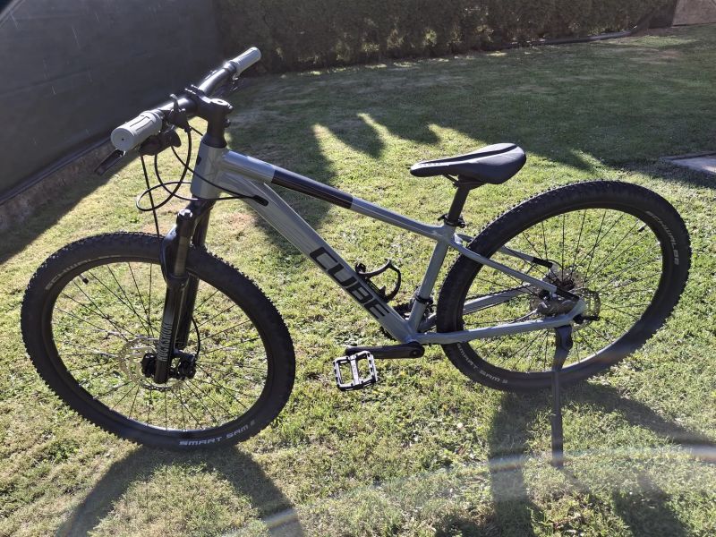 Cube Attention 27.5" vel. S – Deore, RockShox, TOP stav