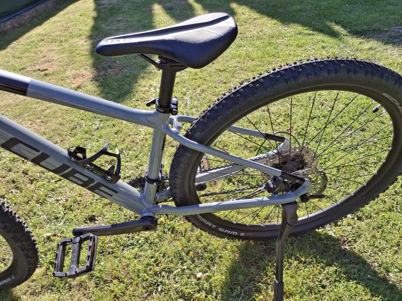 Cube Attention 27.5" vel. S – Deore, RockShox, TOP stav