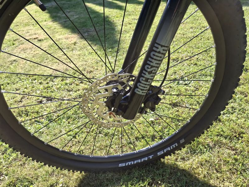 Cube Attention 27.5" vel. S – Deore, RockShox, TOP stav