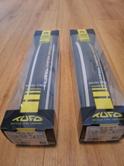Prodám 2x NOVÉ pláště Tufo Comtura Trio Racing 700x25C