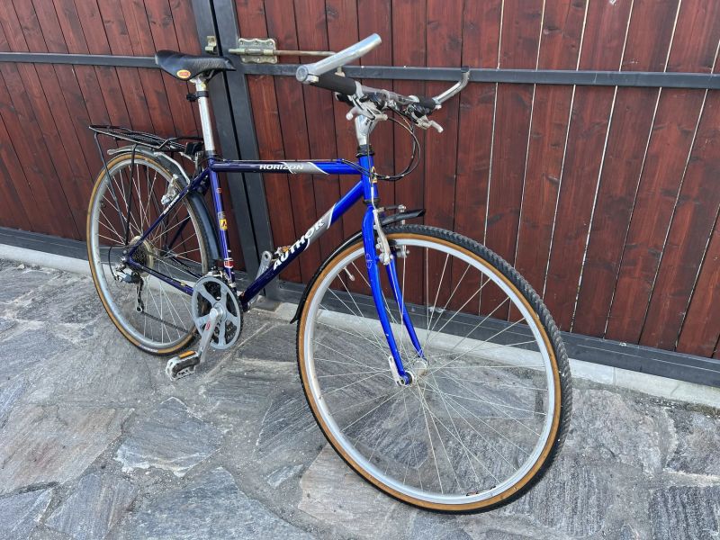 Author Horizon + 2 x náhradní kola