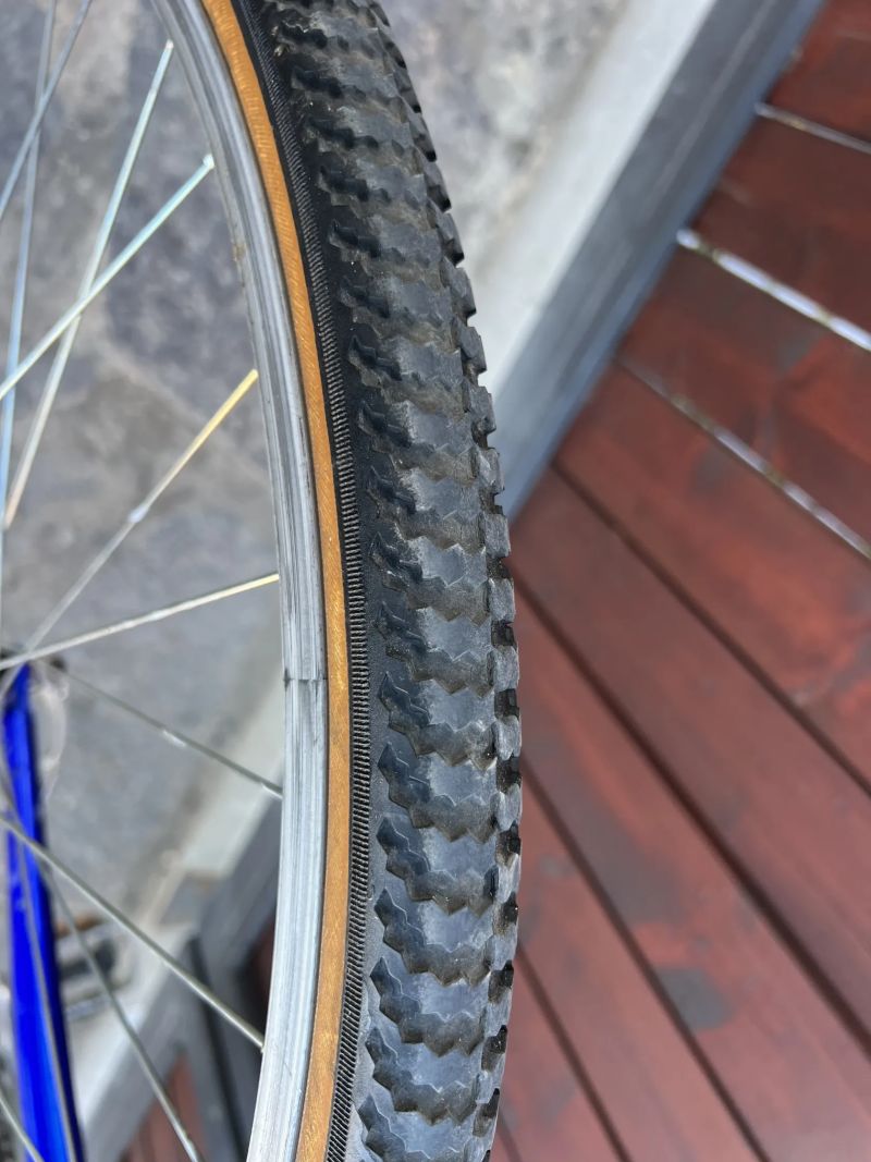 Author Horizon + 2 x náhradní kola