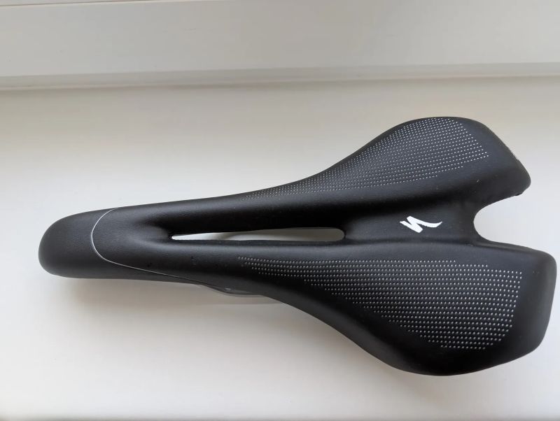 Sedlo Specialized Avatar 143 mm