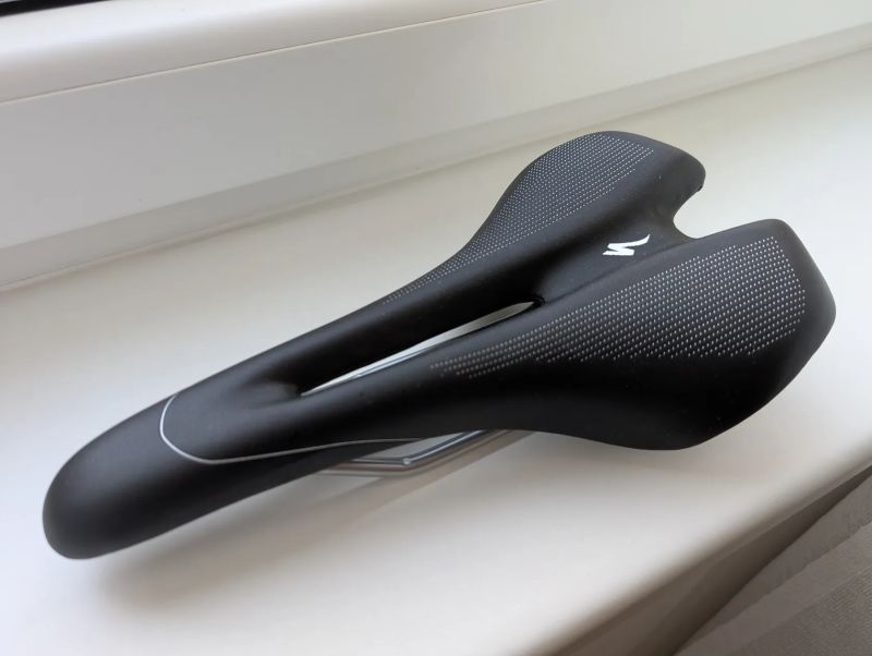 Sedlo Specialized Avatar 143 mm