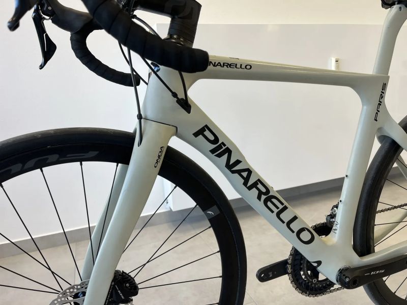 Pinarello Paris 105