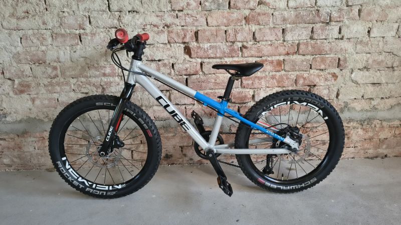 Cube Reaction 200 Pro