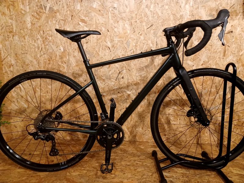 Cannondale Topstone 1 gravel kolo Gunmetal Green 2025, velikost rámu S