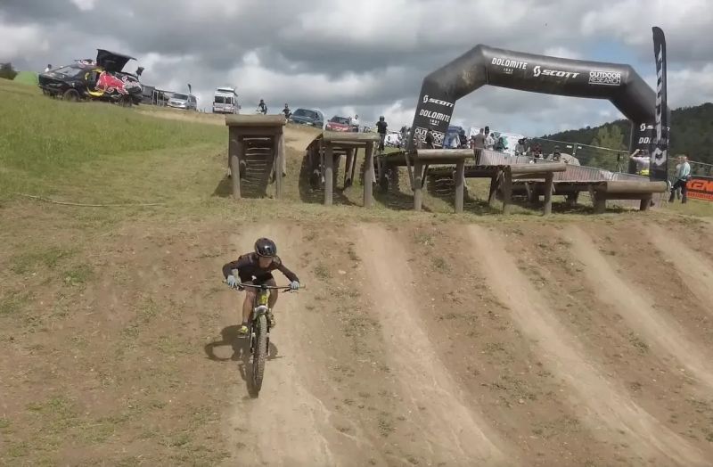 Celoodpružené kolo Cannondale Jekyll SL 4000 JARNÍ SLEVA 