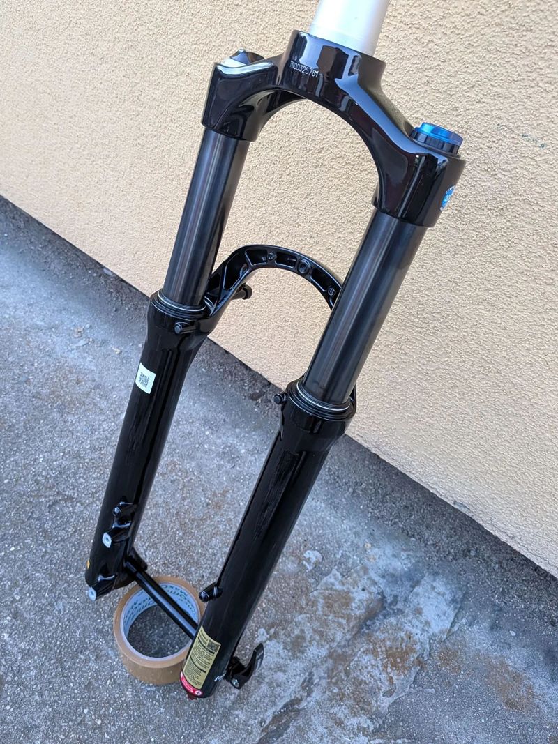 vidlice Suntour XCR34 Air 27,5"