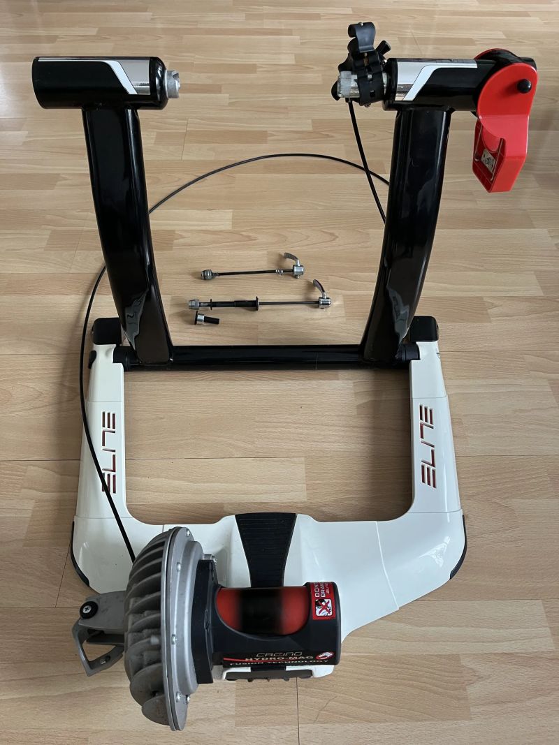 Cyklotrenažér Elite Qubo