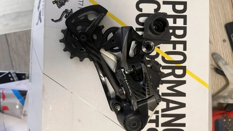 set přehazovačka sram x01, řazení sram nx, kazeta sram gx, brzdy L+P s kotouči shimano mt-501