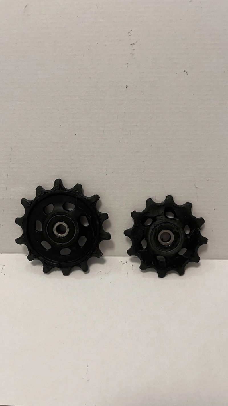 set přehazovačka sram x01, řazení sram nx, kazeta sram gx, brzdy L+P s kotouči shimano mt-501
