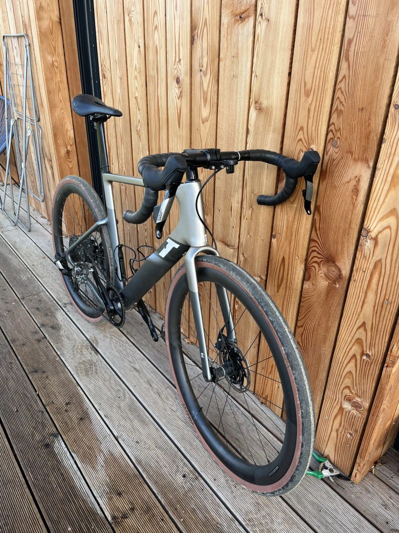 3T Exploro Racemax Boost Apex AXS vel.56