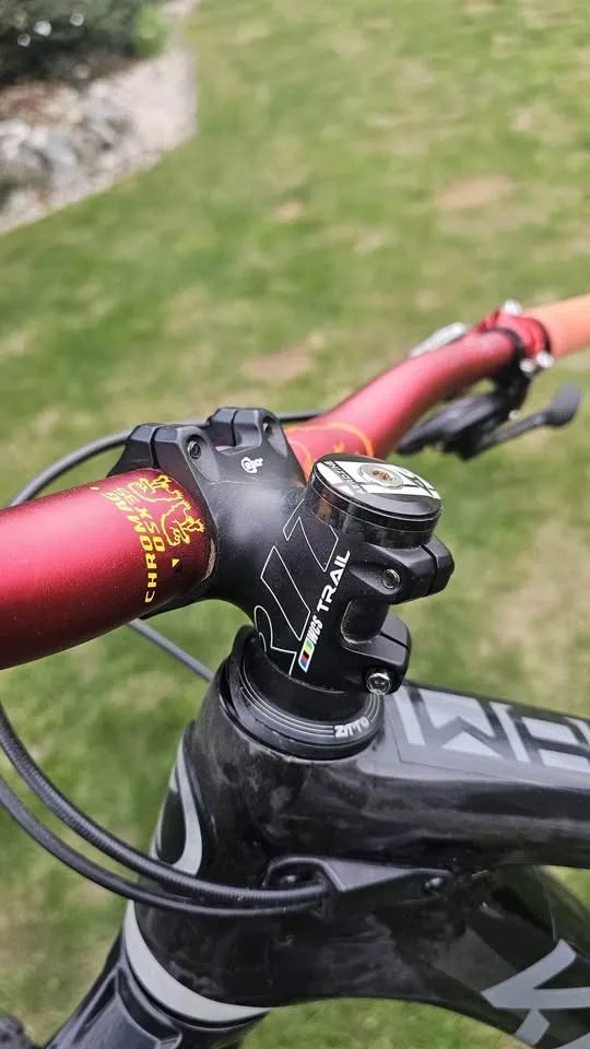 KNOLLY WARDEN CARBON 