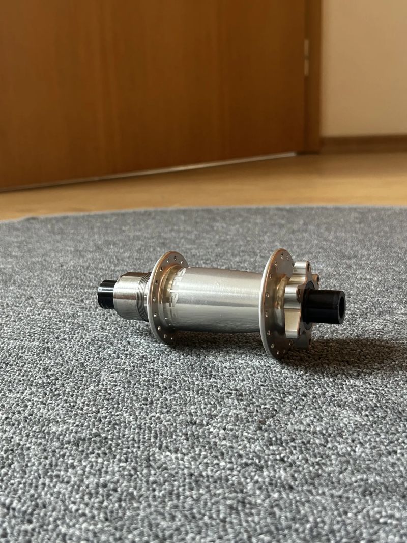 Náboj Erase J-Bend MTB Superboost IS-6