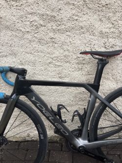 Prodám karbonovou rámovou sadu YOEL R12 ve velikosti 47 cm (XS)