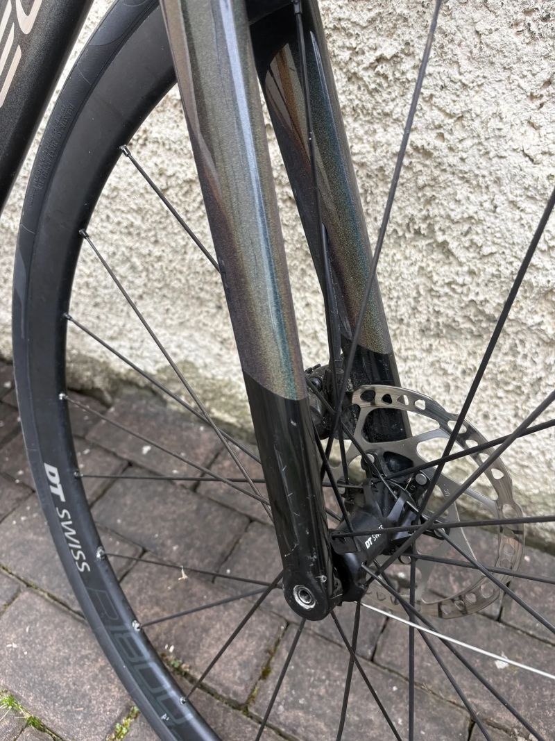 Prodám karbonovou rámovou sadu YOEL R12 ve velikosti 47 cm (XS)