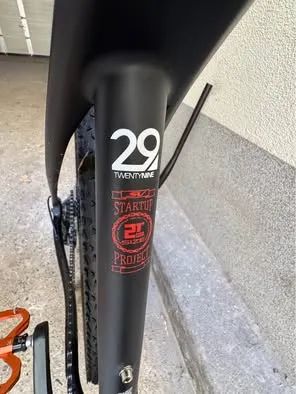 Horské kolo SAVA (carbon 4.2)