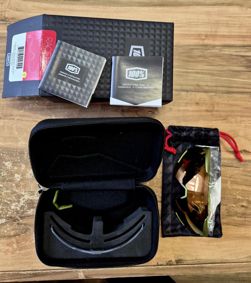 Nové brýle 100% Racetrap brýle Matte Metallic Viperidae/Bronze Multilayer Mirror Lens