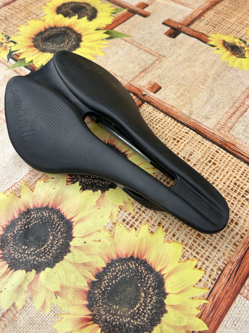 Sedlo Selle Italia model X