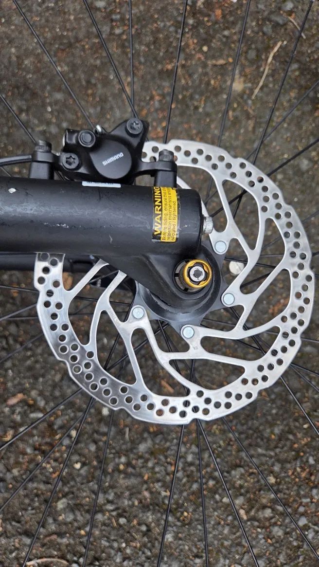 Juniorské kolo MAXBIKE 26" Černo/MODRÉ – Deore, vzduchová vidlice, 11–46 kazeta