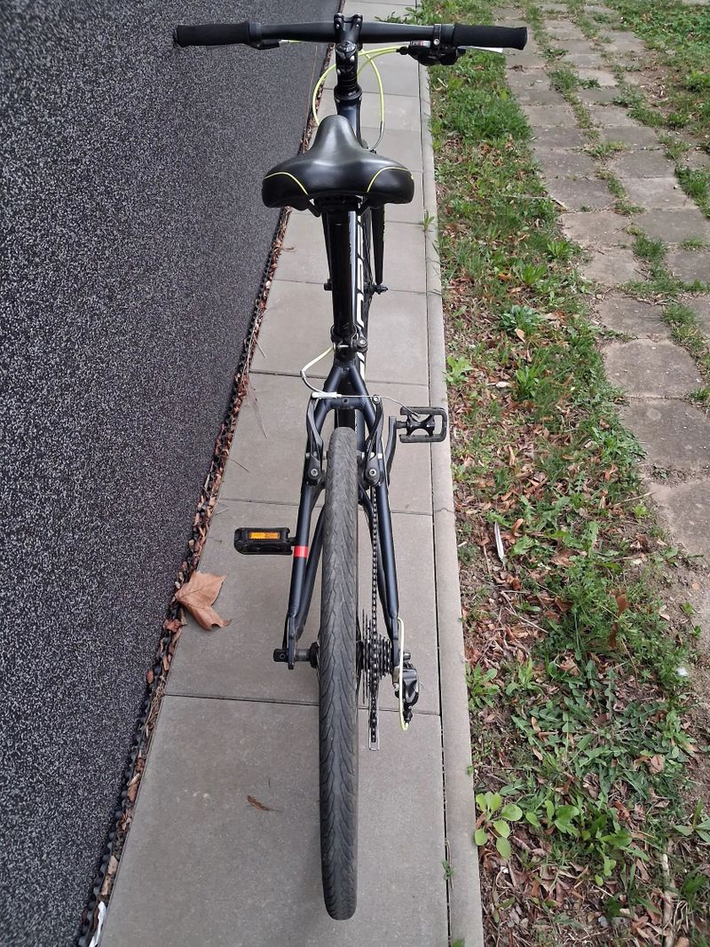 Core Razor WX2 26"+ helma Specialized zdarma