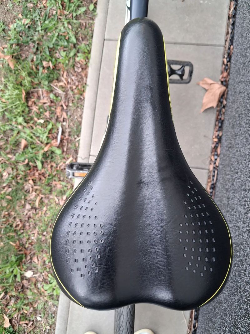 Core Razor WX2 26"+ helma Specialized zdarma