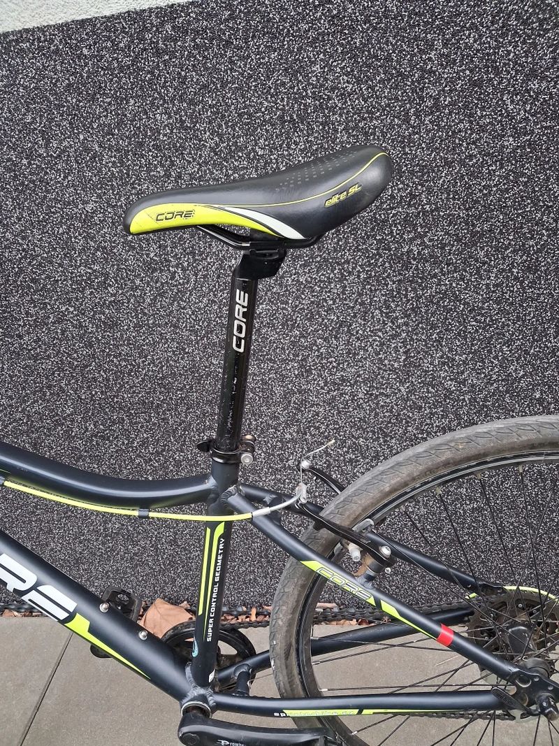 Core Razor WX2 26"+ helma Specialized zdarma