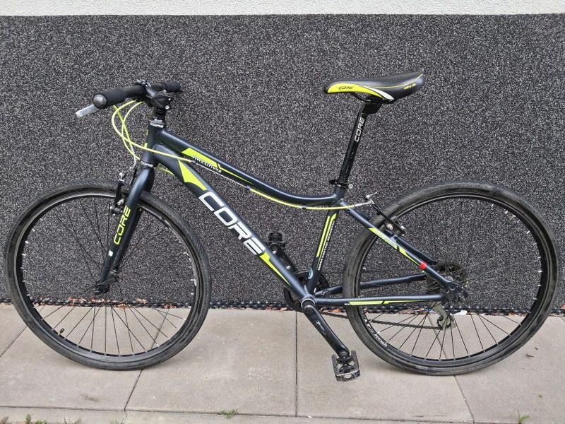 Core Razor WX2 26"+ helma Specialized zdarma