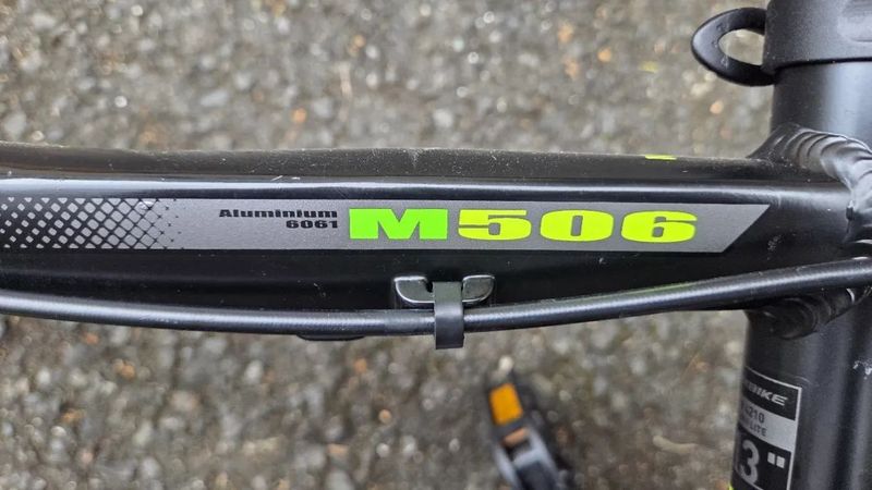 Juniorské kolo MAXBIKE 26" Černo/ZELENÉ – Deore, vzduchová vidlice, 11–46 kazeta