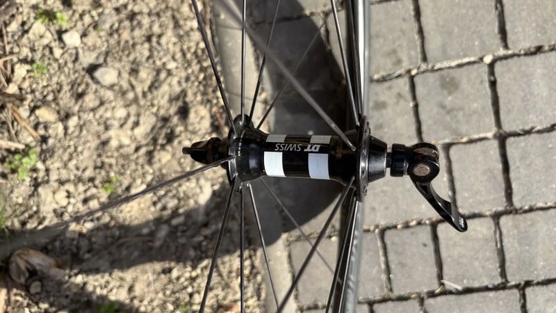 Specialized Tarmac SL6 Expert vel. 56, Wattmetr 2 sady kol 