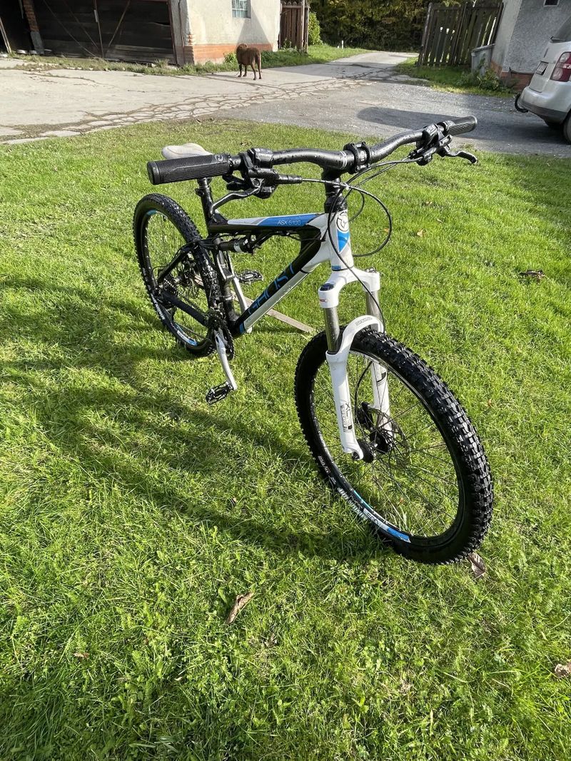 Celoodpružené kolo ghost 