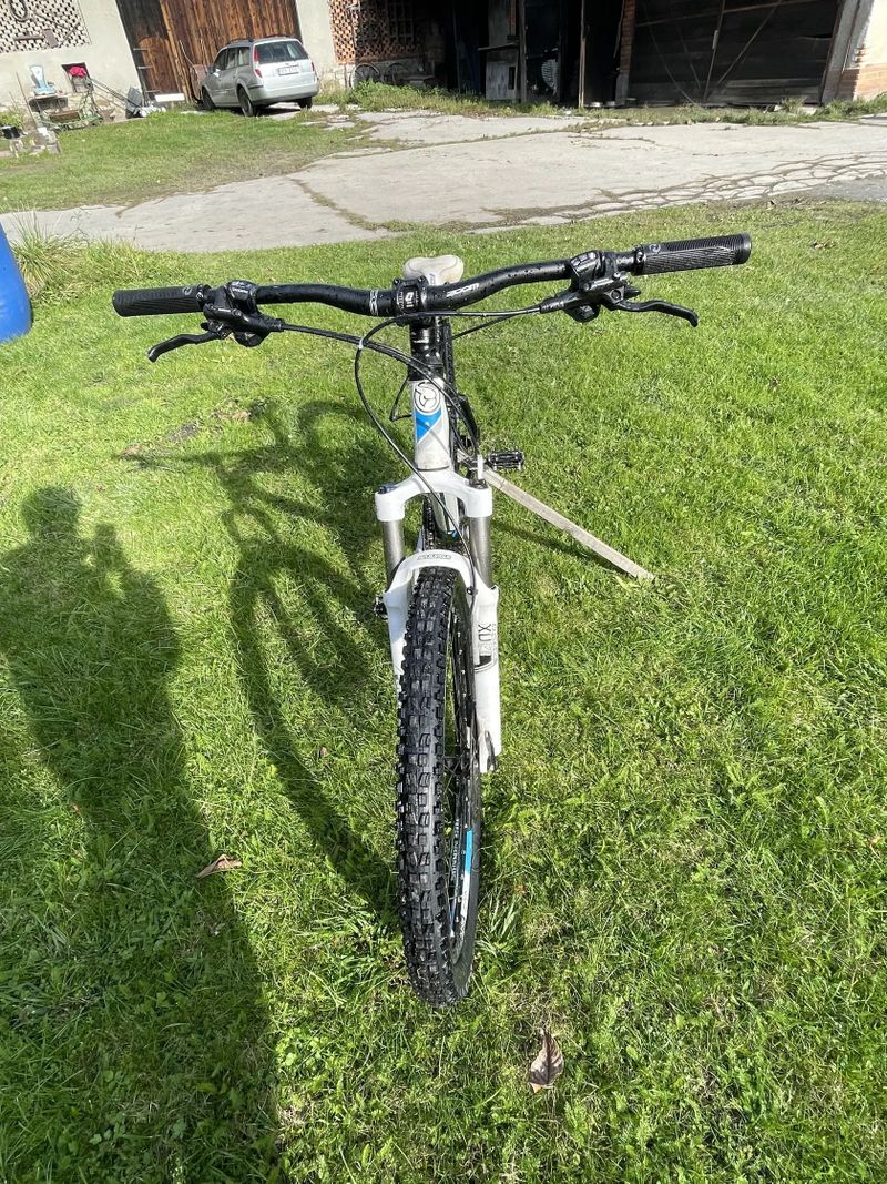 Celoodpružené kolo ghost 