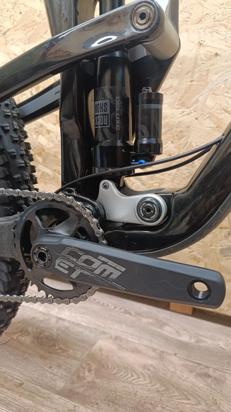 Propain Spindrift CF mullet